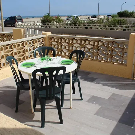 Apartment 2 Pieces Climatise Avec Terrasse Et Parking A - Fr-1-229c-24 *